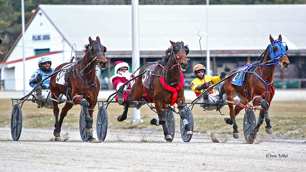 Santa And Series Finals On Cumberland Closing Day