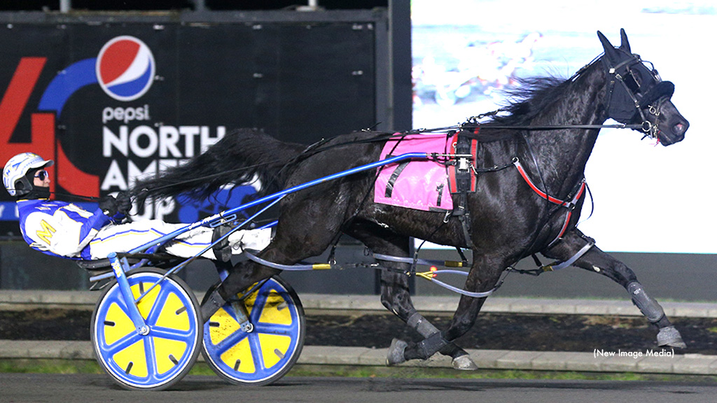 MacDonald, Saulsbrook Ian Star Saturday At Mohawk