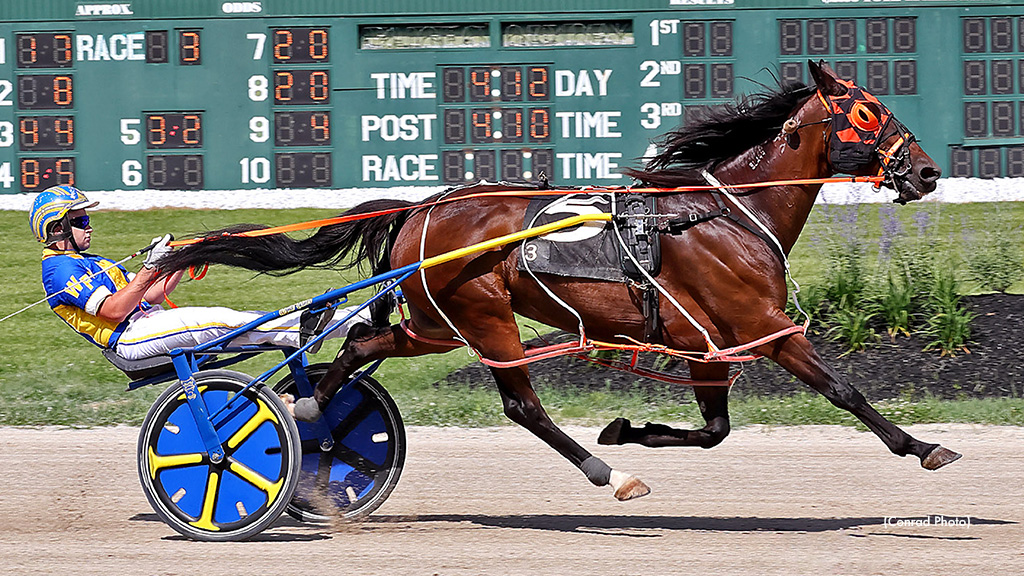Terry Holton Youth Award Presented To Wyatt Farmer