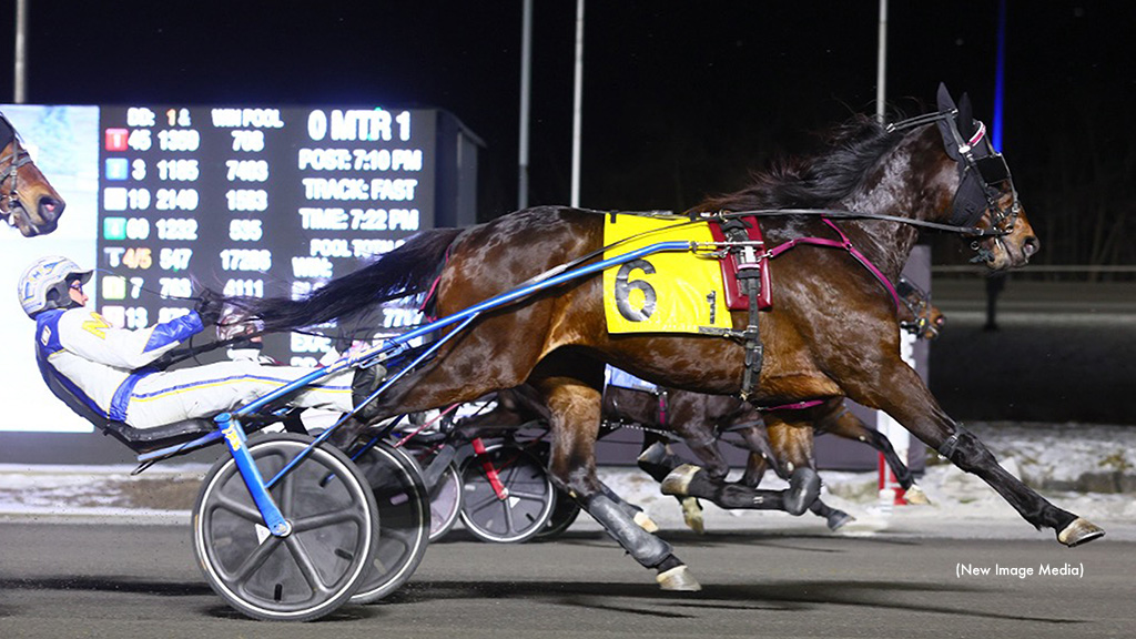 MacDonald Takes Six At Mohawk