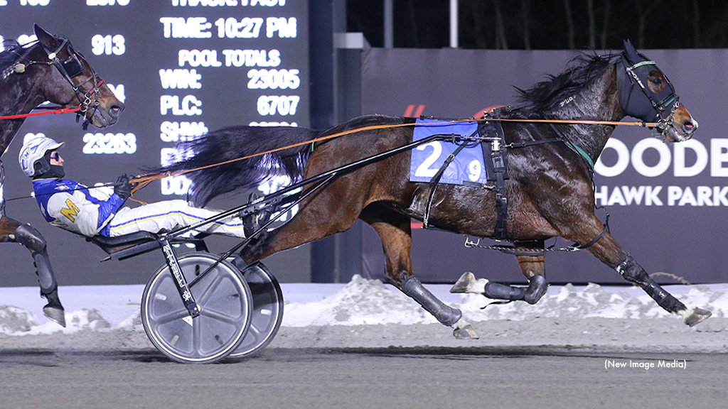 Oney Hall Wins Mohawk Preferred Trot