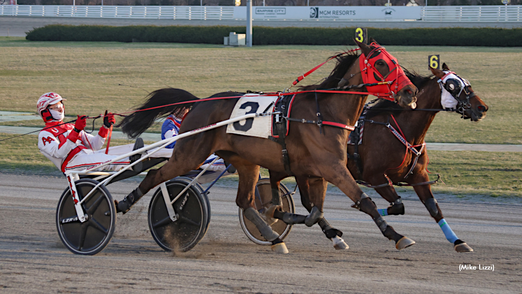 Adamczyk, Slendorn Take NAADA Opener