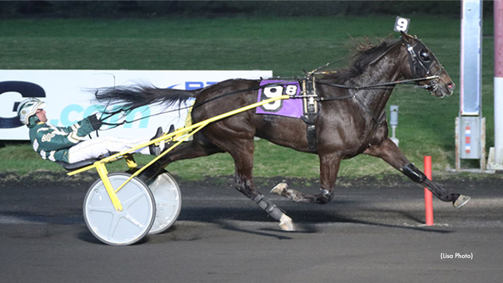 'Kody' Rocks The Clock At The Big M
