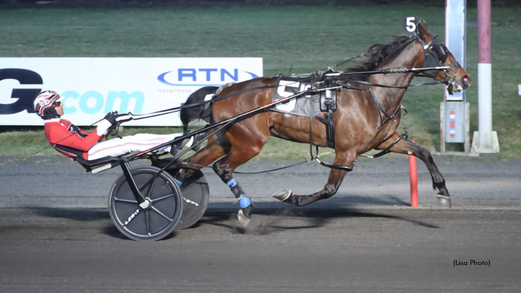 Dunn Sweeps Trackmaster Series Finals