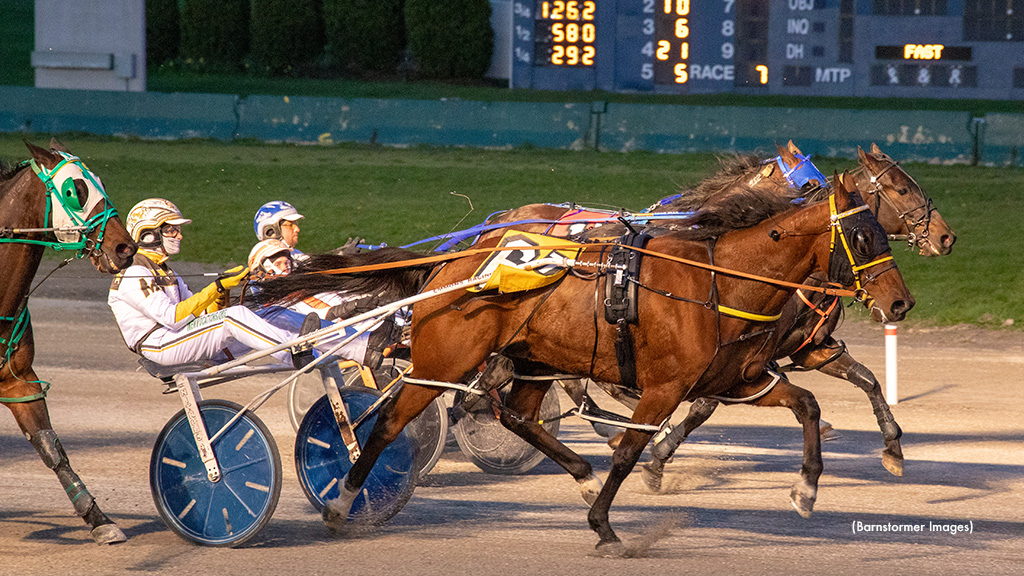 Lip Reader A Goes Last To First At Buffalo