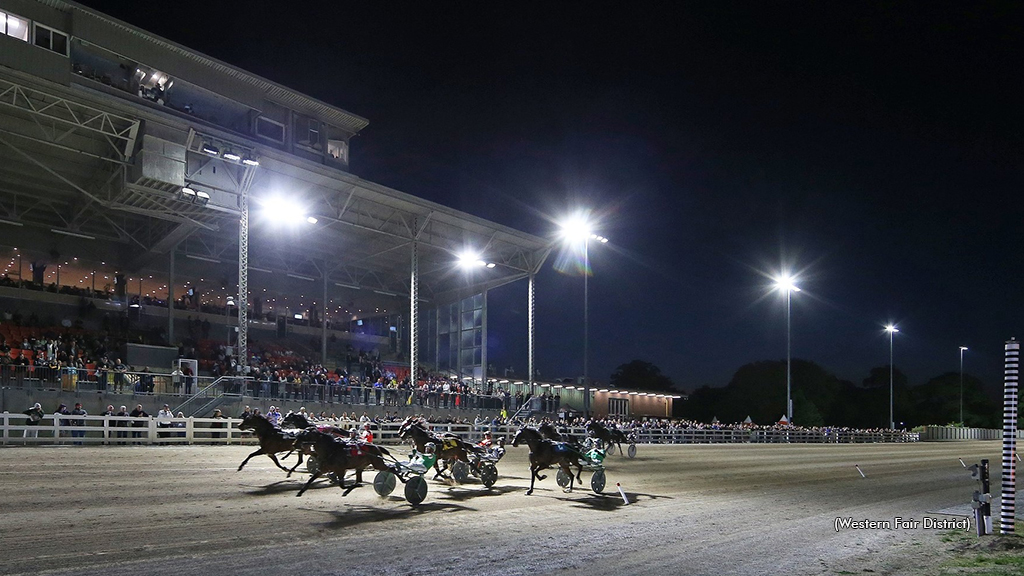 Wheelin My Bentley Wins Western Fair Feature Wednesday