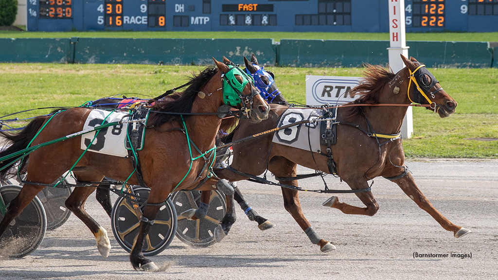 Arco N Notches Upset Win In Buffalo Distaff Open