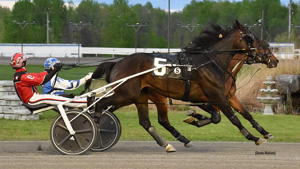 Duke Lavictoire, The Light Speed Conquer Rideau Preferreds
