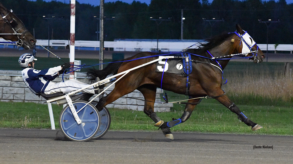 Gagnon Sweeps Sunday Preferreds At Rideau