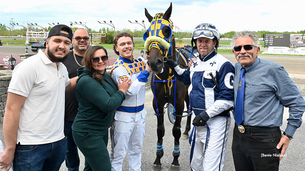 Robillard Achieves First Training Win At Rideau