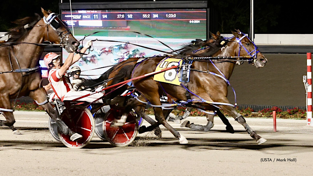 Little Rocket Man Upsets In Battle Of Lake Erie
