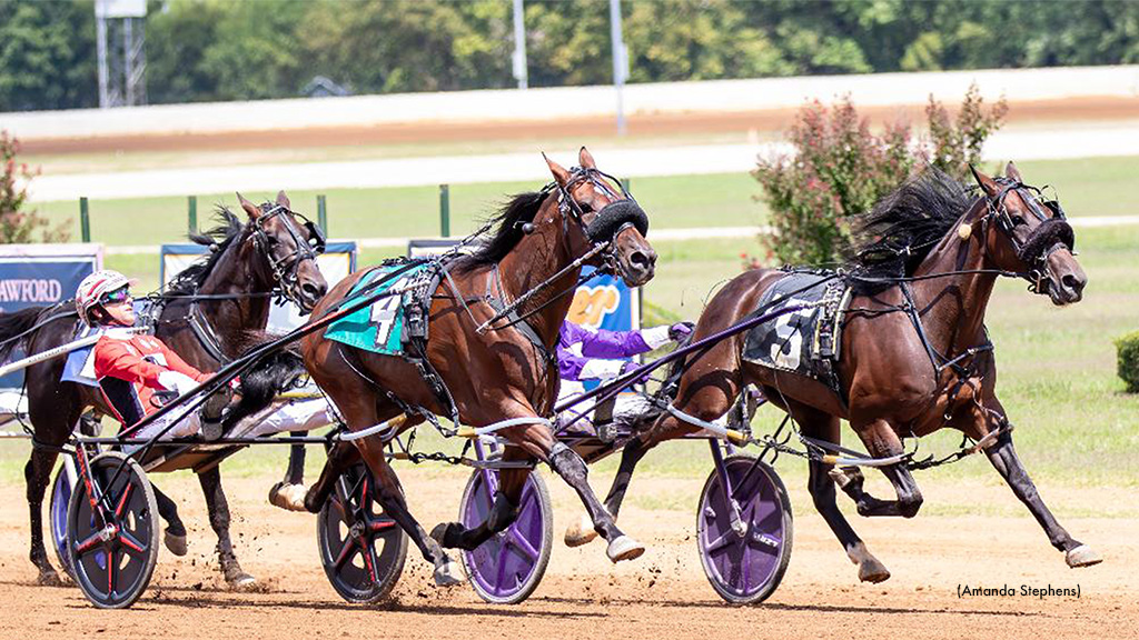 Dancin Champion Lights Up Board In KYSS
