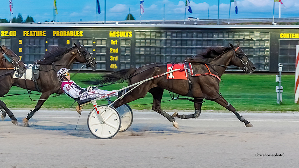Logan Park Captures Earl Rowe Memorial Trot