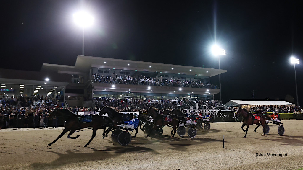 McCarthy Repeats In World's Richest Harness Race