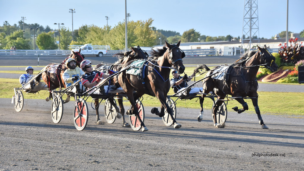 Auger Drives Five Winners At Hippodrome 3R