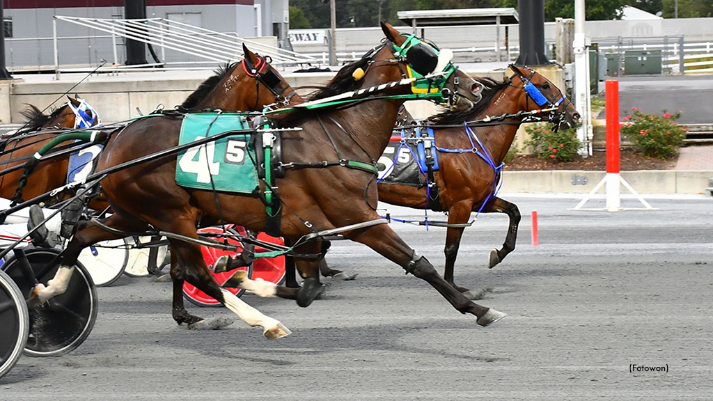 Mack On Track Monday At Harrington