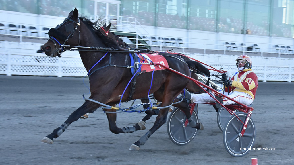 Aladdin Tops Quebec Pacers