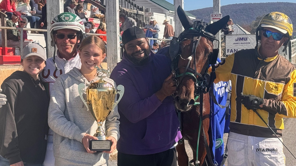 Brooksforreal in the Shenandoah Downs winner's circle