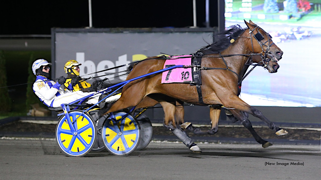 MacDonald Drives Five Friday Winners At Mohawk