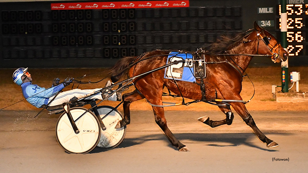Jett Propelled Soars To DSBF Series Sweep