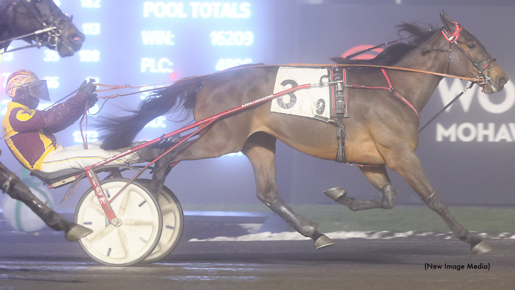 Quebec Hanover Wins Mohawk Feature