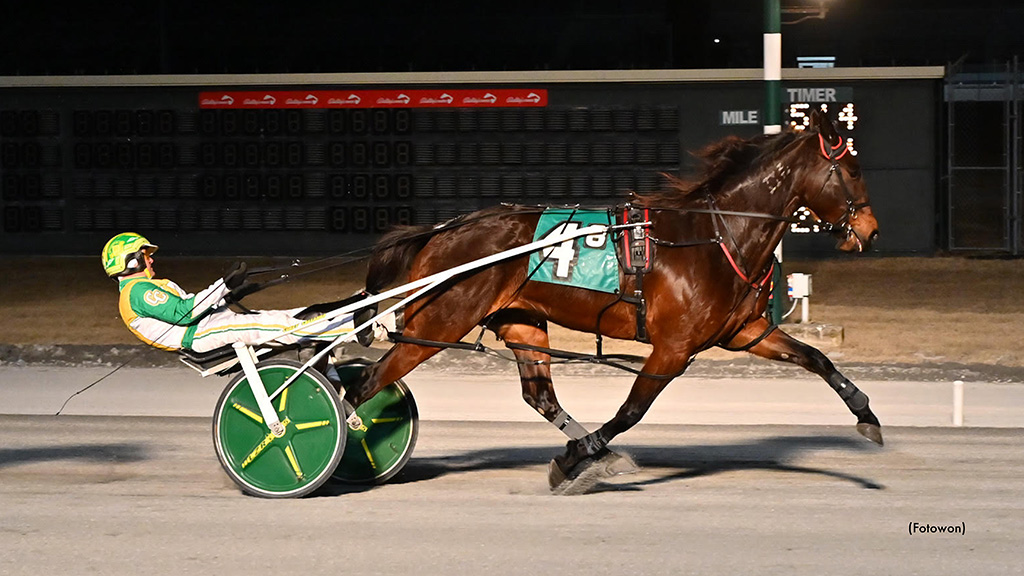 Majorca N Wires Dover Distaffers; Tetrick Wins Five