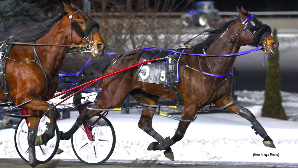 Savoir Duharas Leads Price-Filled Card At Mohawk