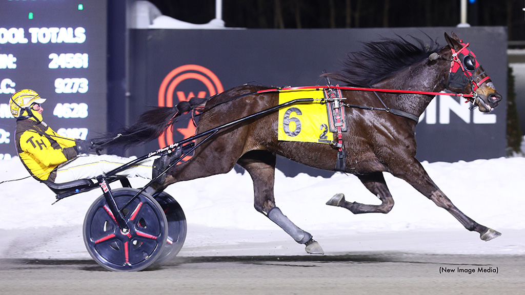 New Rules Triumphs Again In Mohawk Preferred