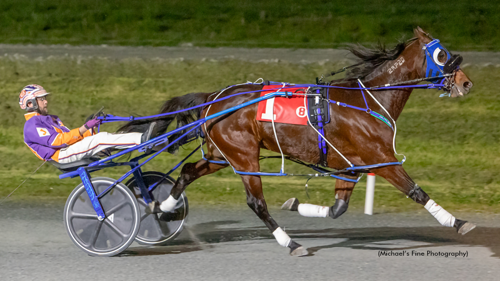 Outlaw C My Shadow Wins Fraser Open; Streaks Continue