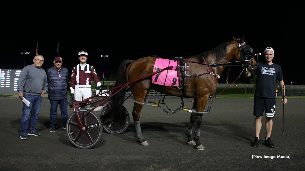 MacDonald Hits 1,000 Training Wins