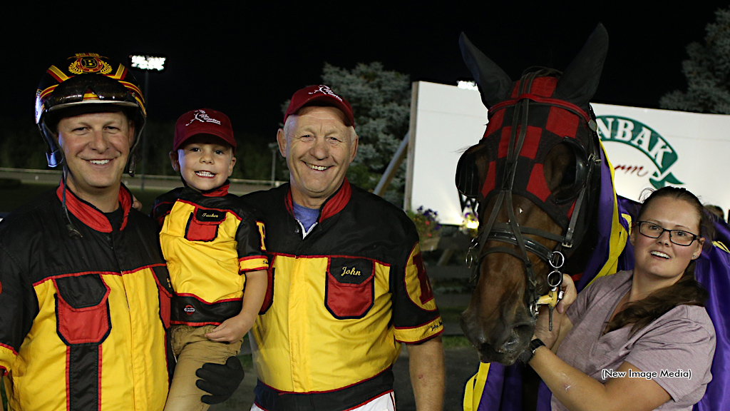 Enjoying The Goodtimes With Those Who Matter Most