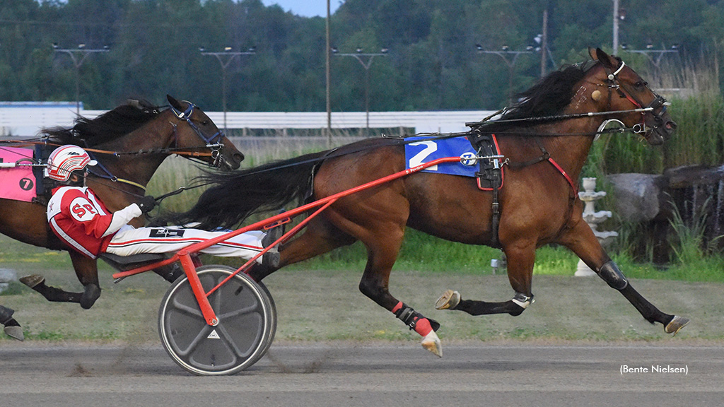 Raising Rusty Lands Upset In Rideau Preferred