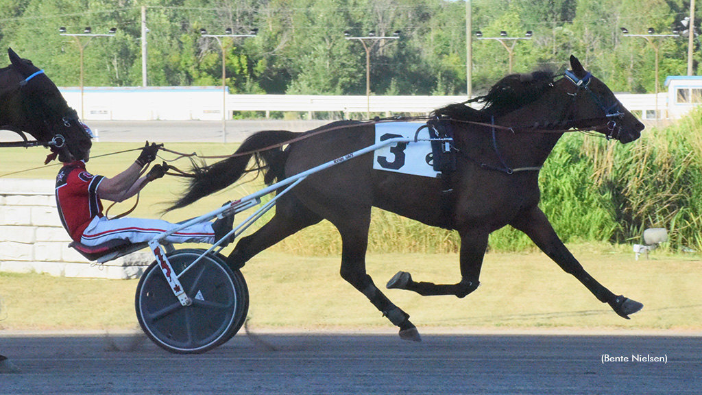 Tyrone Bow Tie Wins Preferred; Donatover Hits Milestone