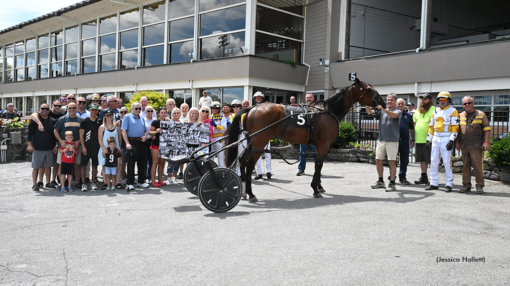 Wally Hennessey Reaches 12,000 Wins