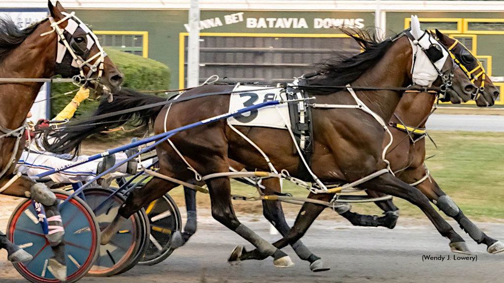 Lanjo Lee All The Way In Batavia Open