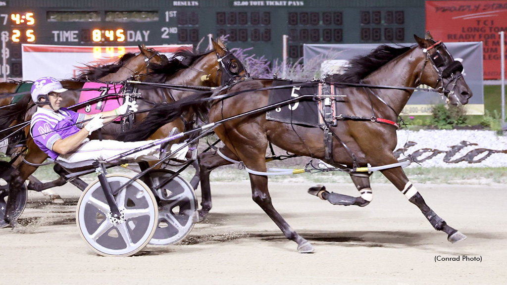 Madetorockette Ignites Late For Buckeye Stallion Series Score