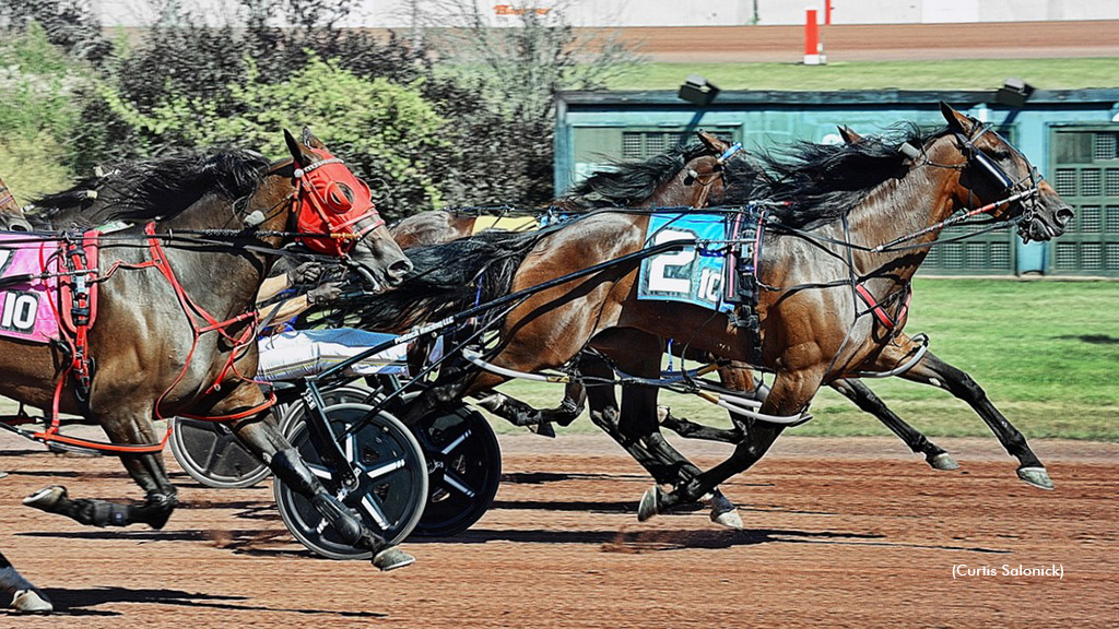 Take Your Pick Stuns In Pocono Top Pace