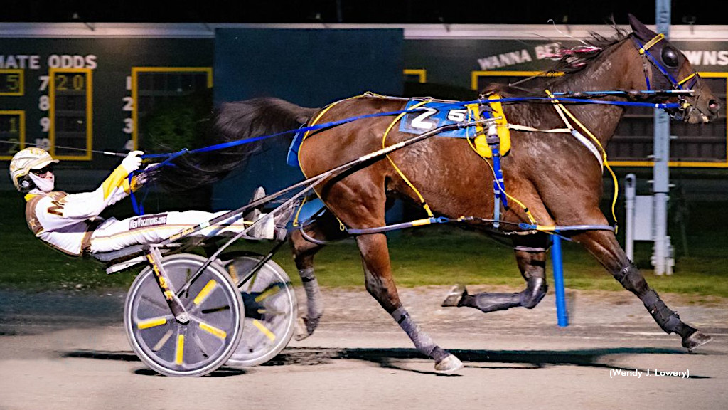 Mateo Best In Batavia's Breast Cancer Awareness Pace