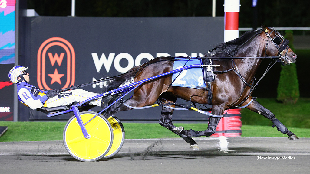 Nijinsky Sizzles, Absolution Repeats In Mohawk Opens