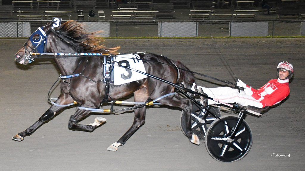 Freshmen Clash In Big Apple Elims At Vernon