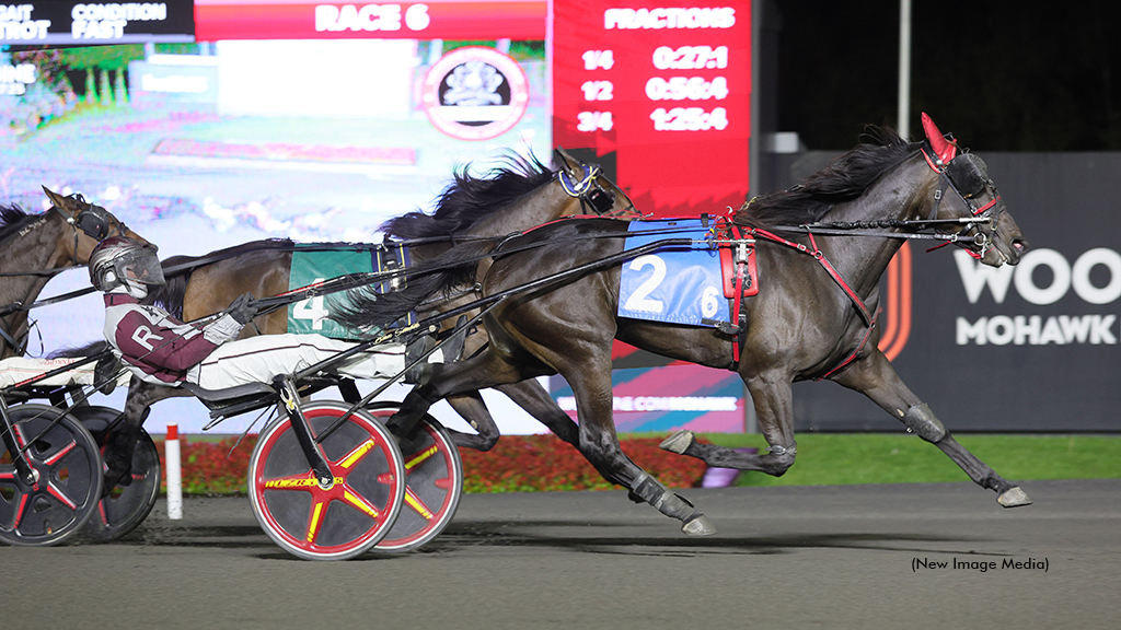 Storybook Season: Ratchford Eyes Breeders Crown Glory