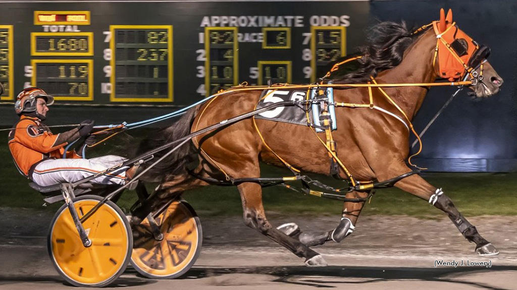 Summer Slash Shoots To Batavia Feature Win