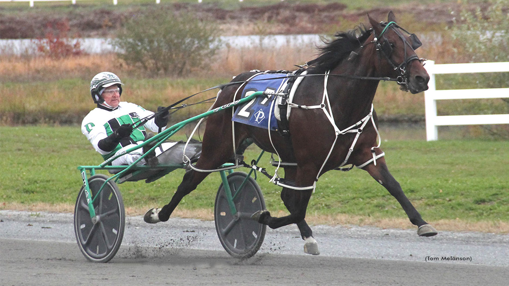 Jackies Boy, A New Leader Top Plainridge Opens