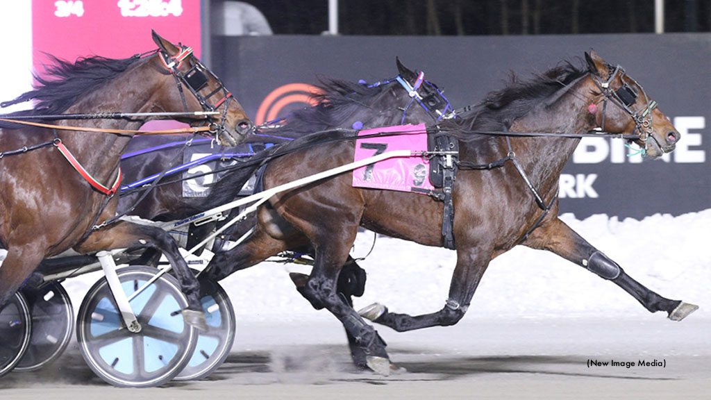 Etsell Trainees Sweep Monday Mohawk Features