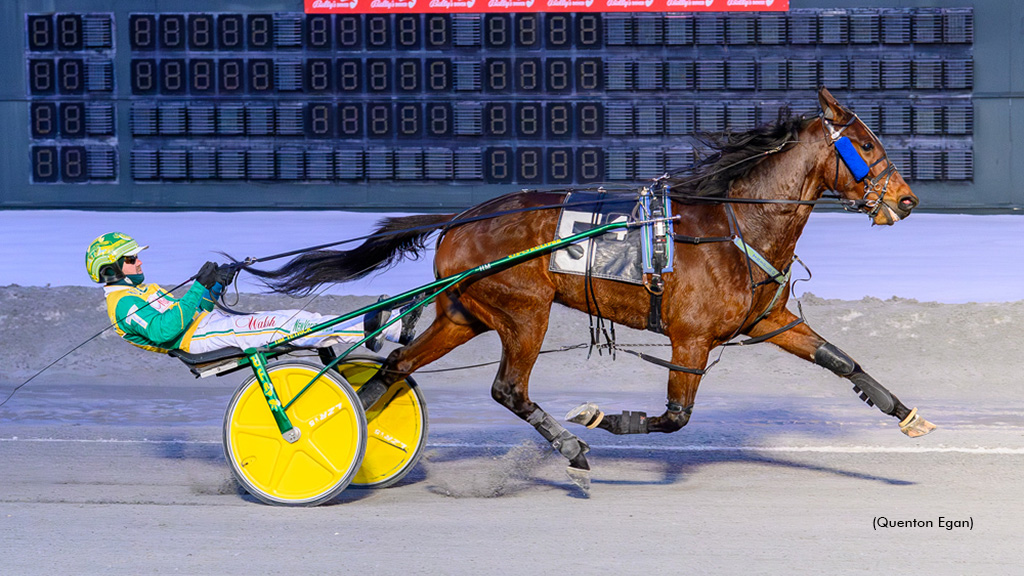 Benjamin Hanover Rebounds In Dover Open