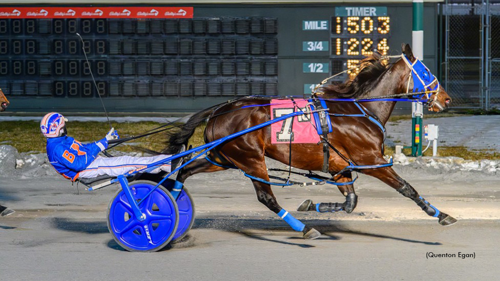 Downers Delight Tops Berry Triple In Dover Open