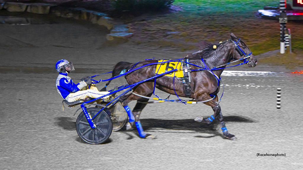 Shoot The Whiskey Soars In Western Fair Preferred
