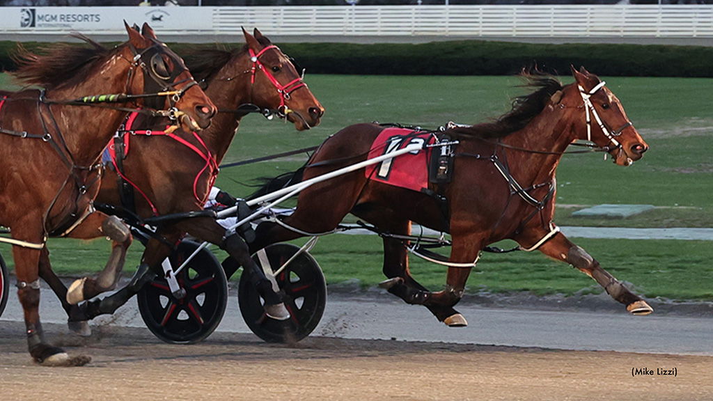 Bartlett Triples To Begin MGM Borgata Pacing Series
