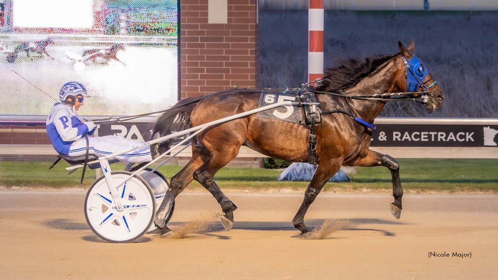Chapolier Guts It Out In Aces Open