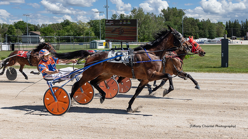 Bulldog Surges Late For Randy Rier Memorial Score